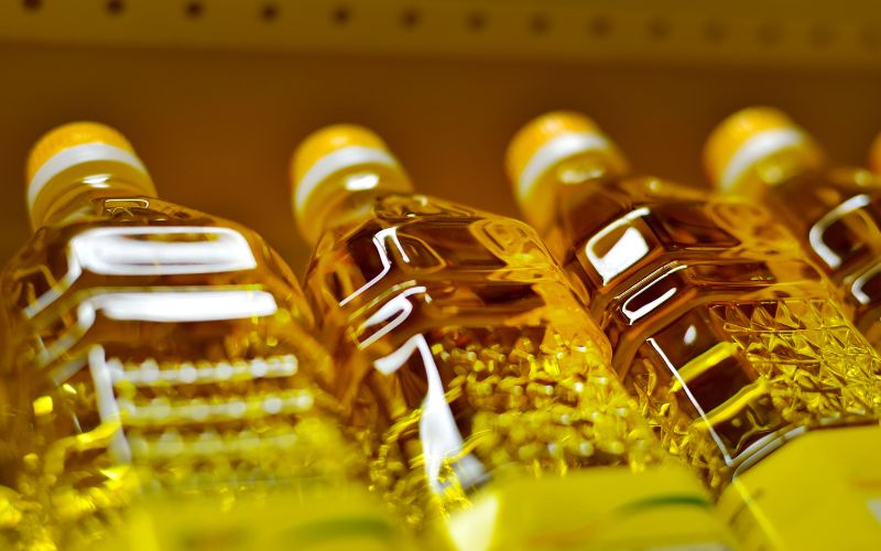 RFK Jr. thinks seed oils are poisoning you. Here’s the truth.