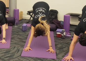 Stanford Psychiatry’s YogaX Program Brings Yoga into Healthcare